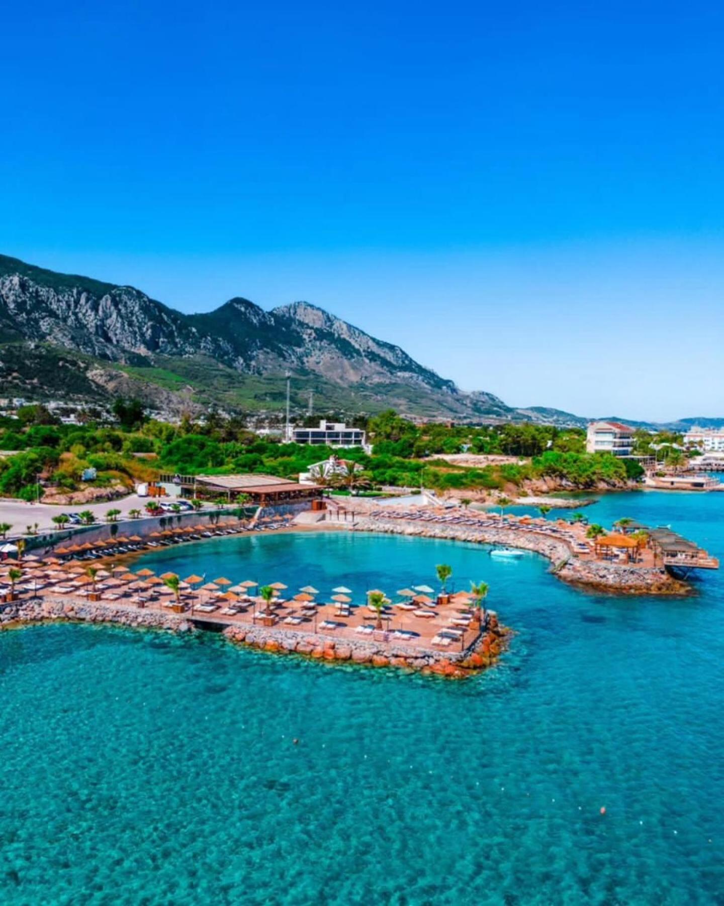 RIVERSIDE HOTEL&Pools&Beach Club Krini Exterior foto