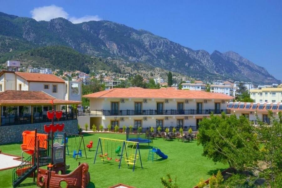 RIVERSIDE HOTEL&Pools&Beach Club Krini Exterior foto