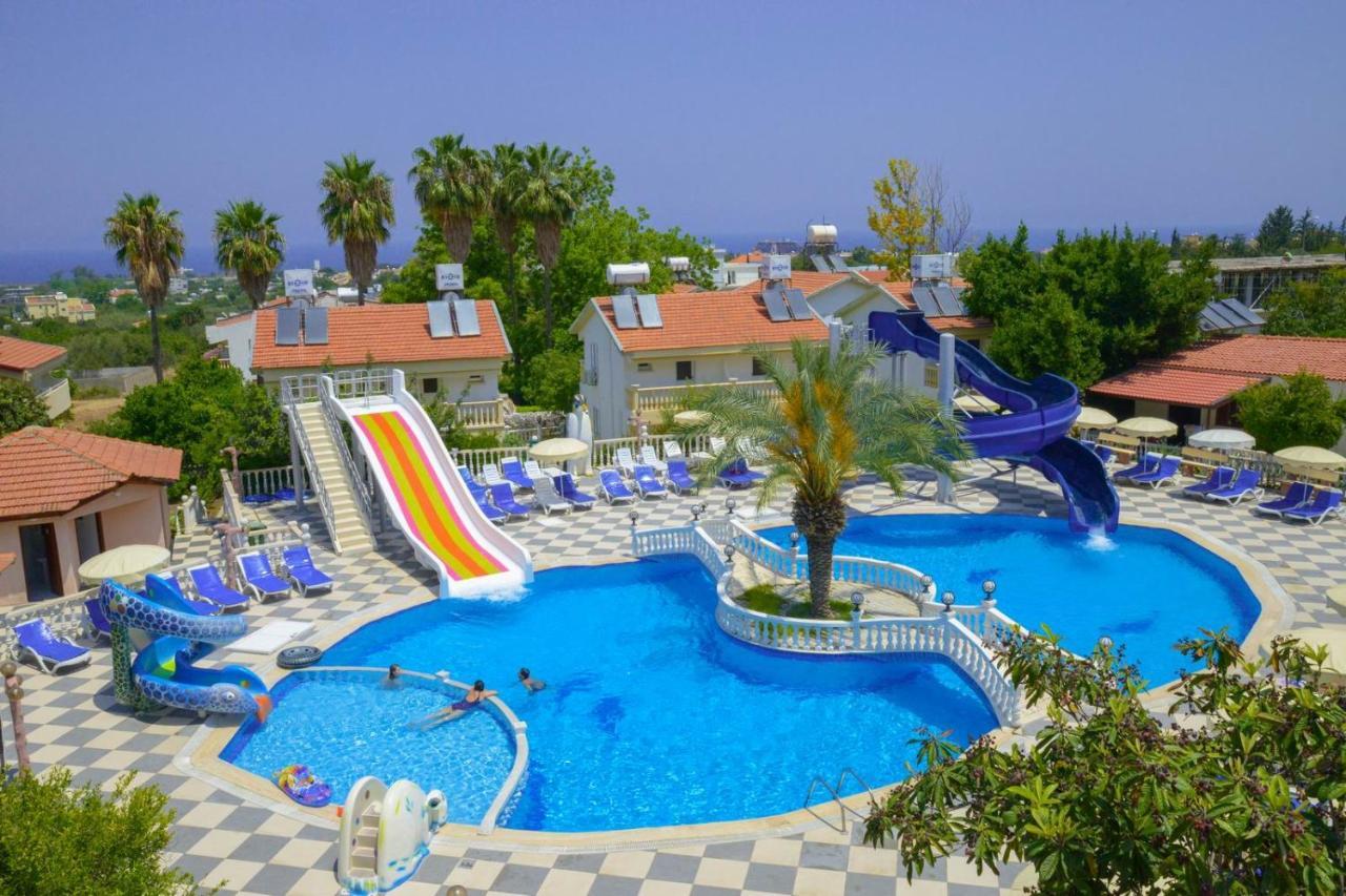RIVERSIDE HOTEL&Pools&Beach Club Krini Exterior foto