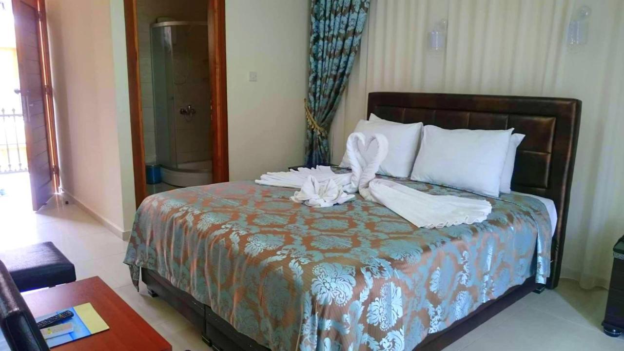 RIVERSIDE HOTEL&Pools&Beach Club Krini Exterior foto